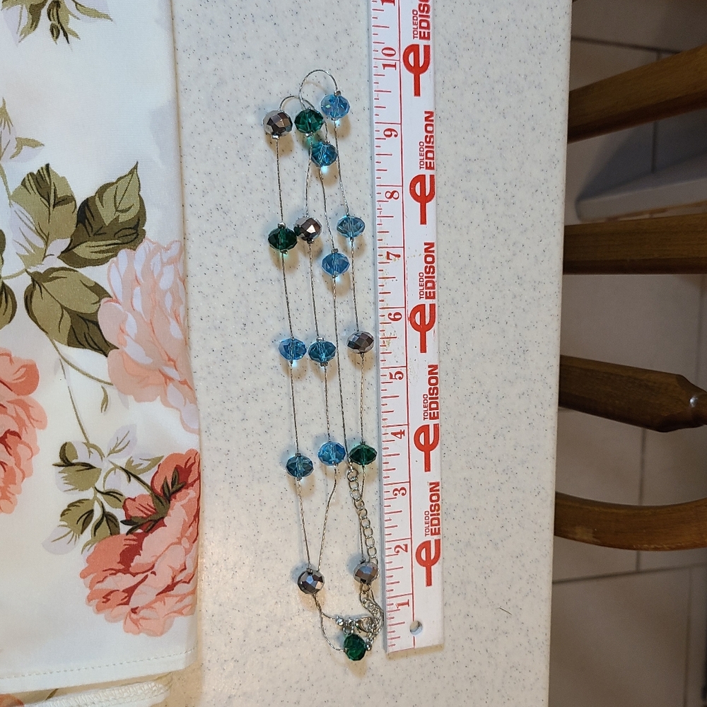 Vintage necklace for sale today - Picture 7 of 8